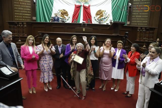 Entrega 75 Legislatura Condecoración “Mujer Michoacana 2024”, a Rosa Citlali Martínez