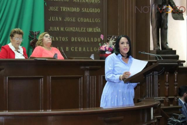 Pleno avala acuerdo de Lupita Díaz para garantizar funcionamiento de una ludoteca en el Congreso