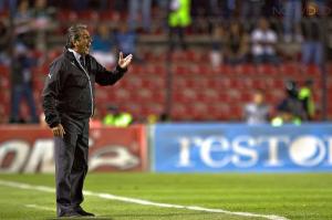 Tomás Boy no atendió al llamado de Monarcas.