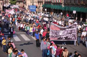 Marchan en memoria del movimiento de 1968