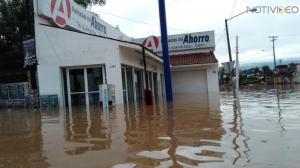 Intensas lluvias provocan inundaciones en Morelia