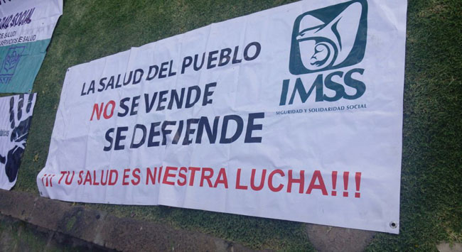 Se movilizan Yo Soy #17 en Morelia contra Reforma de Salud