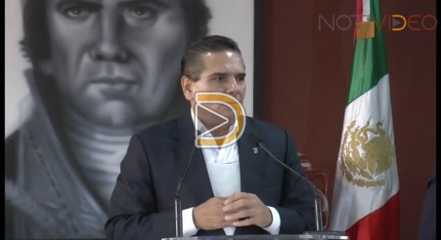 Suspende gobierno estatal cobro de impuestos cedulares y de servicios legales