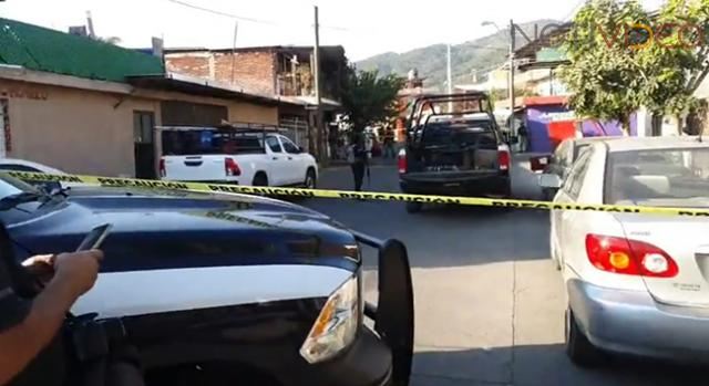 Acribillan a tres personas en una vulcanizadora