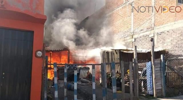 Una humilde vivienda se incendia en los Itzicuaros