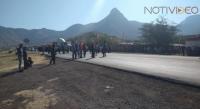  Comuneros bloquean la Autopista Siglo XXI