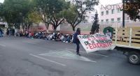 Normalistas marchan en Morelia