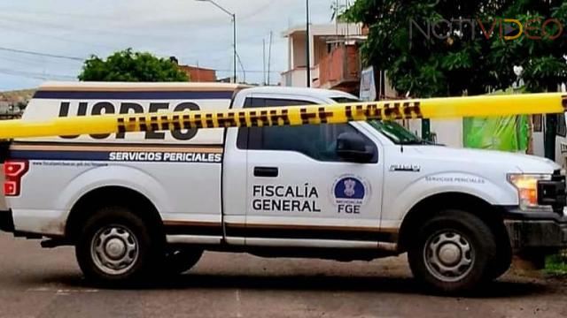 Mujer es asesinada a balazos en Acuitzio del Canje 