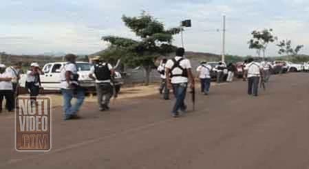 Ingresan grupos de autodefensa al municipio de Gabriel Zamora