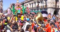 Con toritos de petate inicia el carnaval en Morelia