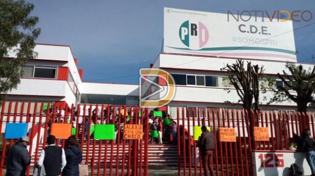 Toman PRI estatal militantes de Tarímbaro