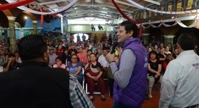 Alcalde Alfonso Martínez fortalece lazos de trabajo con comerciantes