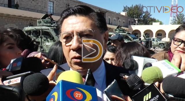 Coinciden ex gobernadores Fausto Vallejo y Jesús Reyna en evento del Día del Ejército