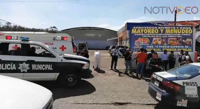 Atacan a balazos a una pareja, el sujeto murió en el lugar