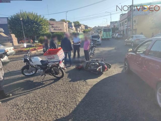 Choque entre taxi y moto deja un herido   a pocos metros del Monumento al Pipila