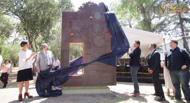 Administración de Alfonso Martínez sigue estrechando lazos con la Universidad Michoacana