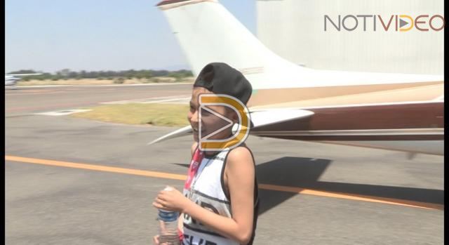 Uriel, menor con leucemia cumplió su sueño de volar en avioneta