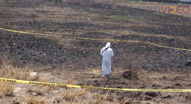 Localizan cuerpo con huellas de tortura en predio rustico