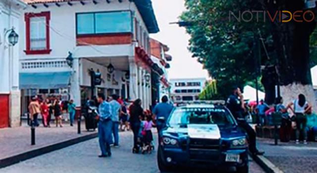 Acribillan a dos hombres en un  taller mecánico, uno murió 