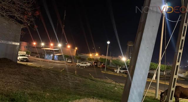 Riña en el penal ocasiona movilización policiaca la noche de este jueves 