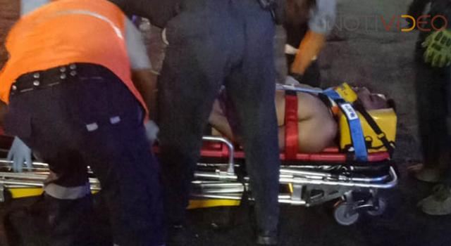 Sujeto intenta suicidarse y de lanza de un puente en la salida a Pátzcuaro 