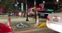 Dos jovencitas que viajaban en una motocicleta son arrolladas por una camioneta, una falleció