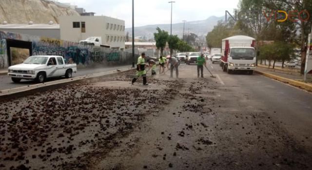 Llama Ayuntamiento de Morelia a circular con precaución en el Libramiento Norte