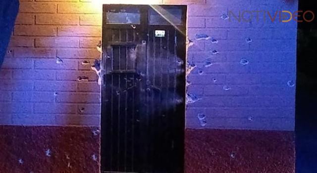 Rafaguean la fachada de una casa en Capula