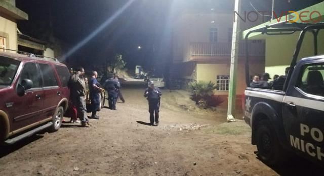 Ejecutan a un joven dentro de su domicilio 