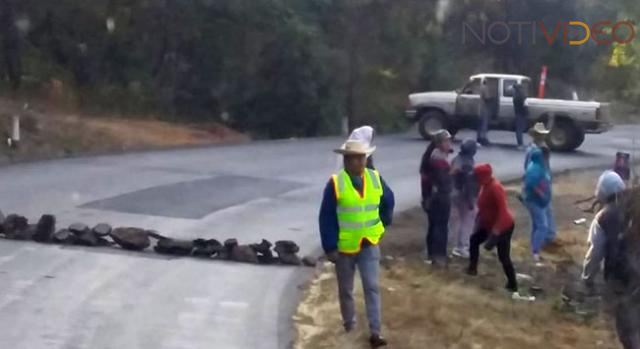 Pobladores de la meseta purépecha cierran acceso a sus comunidades