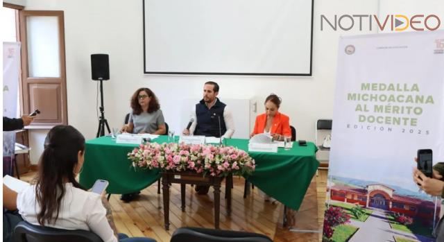 Presentan Comisión de Educación convocatoria para la “Medalla Michoacana al Mérito Docente” edición 