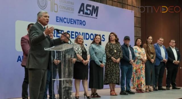 Diputados sostienen encuentro con mujeres servidoras públicas de la ASM