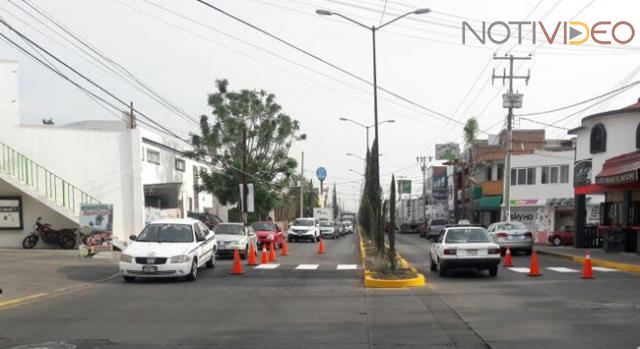 Ayuntamiento de Morelia llama a tomar precauciones viales por balizamiento en Avenida Periodismo