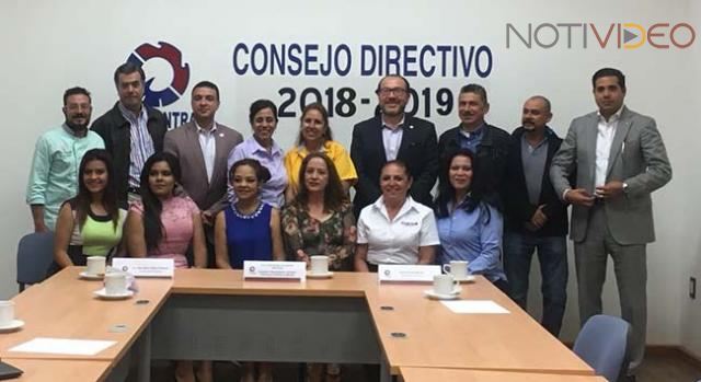 Cocoa Calderón se reúne con CANACINTRA, les presenta su plataforma de propuestas
