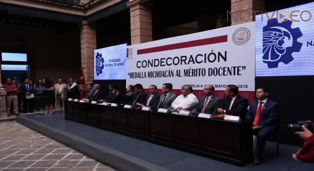 Entrega Congreso del Estado condecoración al ITM