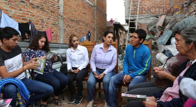 Cocoa Calderón, garantía de experiencia, honestidad y trabajo al servicio de los ciudadanos. 