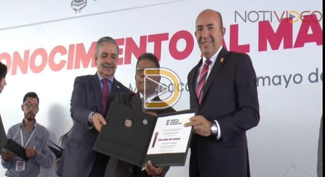 Pendientes con el sector magisterial dos bonos: SEE