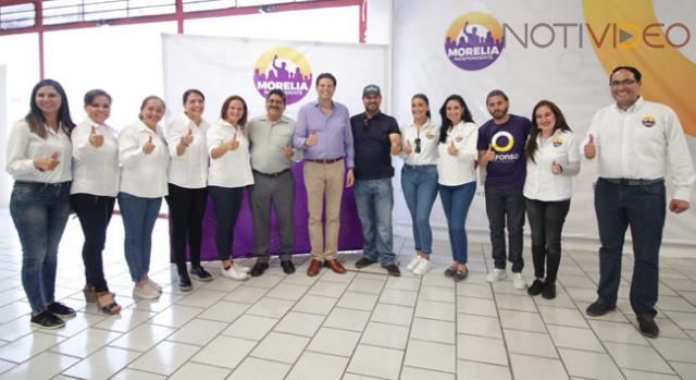 Asociaciones de migrantes respaldan a Alfonso Martínez