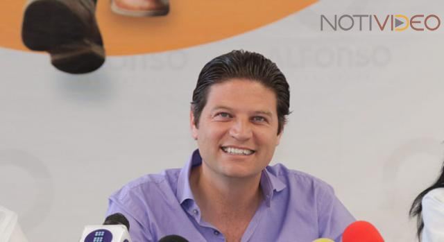 Alfonso Martínez encabeza presentación del Plan de Reforma Política de los Independientes.