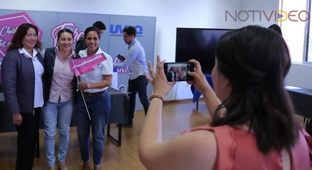 Asume Cocoa Calderón compromiso con estudiantes 
