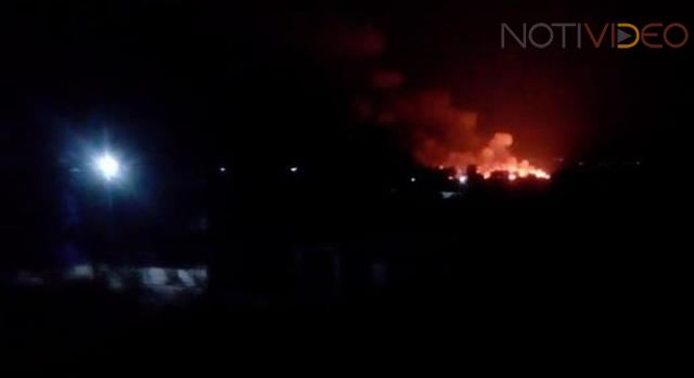 Incendio de una bodega perjudica tres viviendas, no hay lesionados