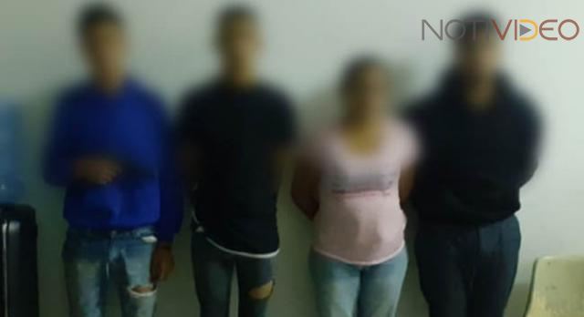 Policías detiene a dos sujetos cuando asaltaban una farmacia esta madrugada