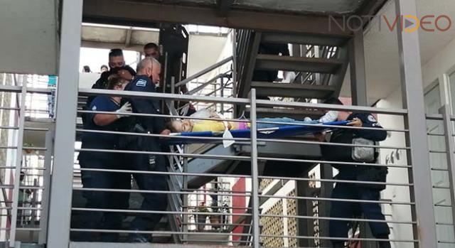Atacan a una mujer en su casa y la dejan herida.