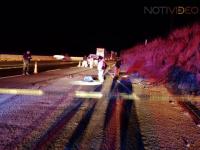Ejecutan a dos hombres en la orilla de la carretera Morelia -Cuitzeo 