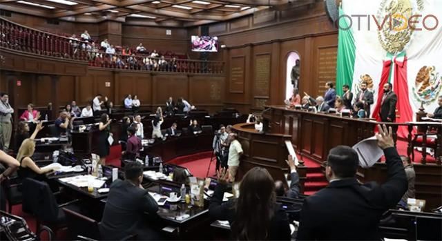 Se reestructuran diversas comisiones y comités del Congreso del Estado