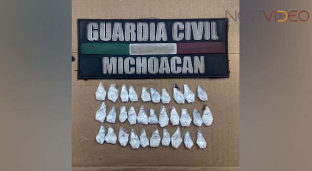 SSP detiene a un hombre con 31 dosis de metanfetamina, en Uruapan