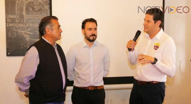 Jóvenes morelianos confían en las propuestas de Alfonso Martínez