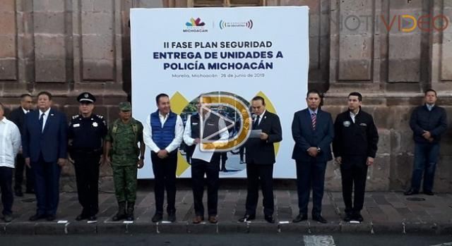 Incorporan 100 patrullas a la Policía Michoacán 