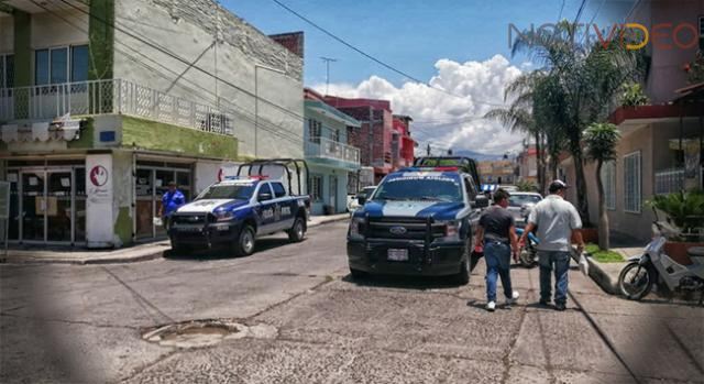 Presuntos gatilleros atacan a un hombre de 75 años en su casa