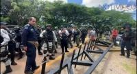 Autodefensas se quedan sin barricadas en la carretera Ario de Rosales-La Huacana
